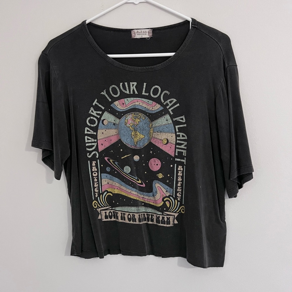 Women’s oversized graphic tee